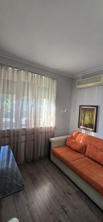 APARTAMENT 1+1 ME QIRA‼️