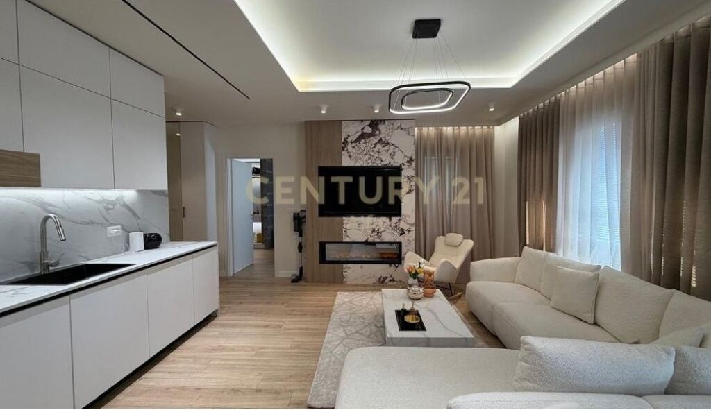 Apartment 1+1 for sale at Zogu i Zi