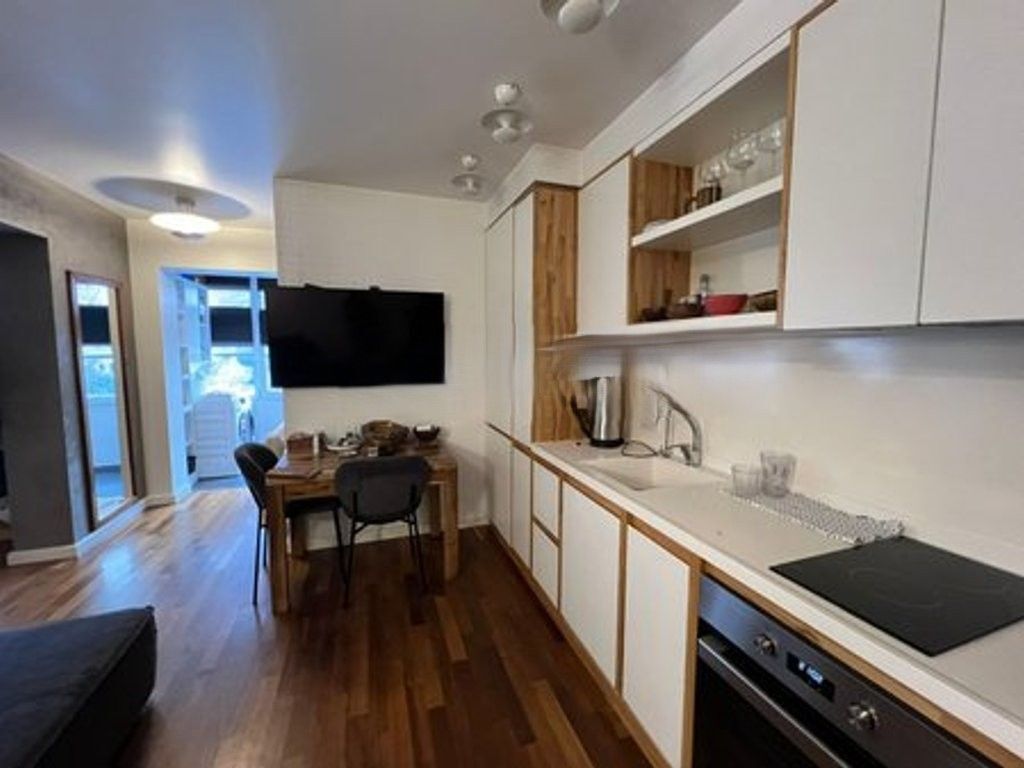 Shitet Apartament 1+1 në zemër të Myslym Shyri 155,000 €