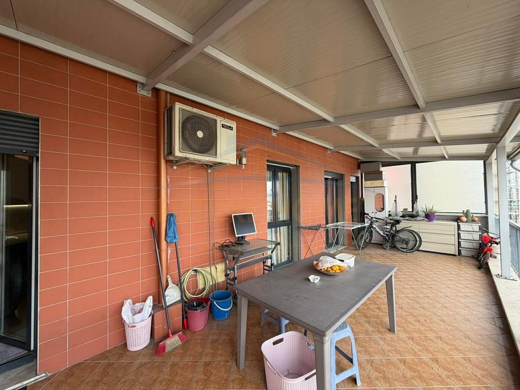 Apartament 2+1, Rruga Dritan Hoxha, Tiranë