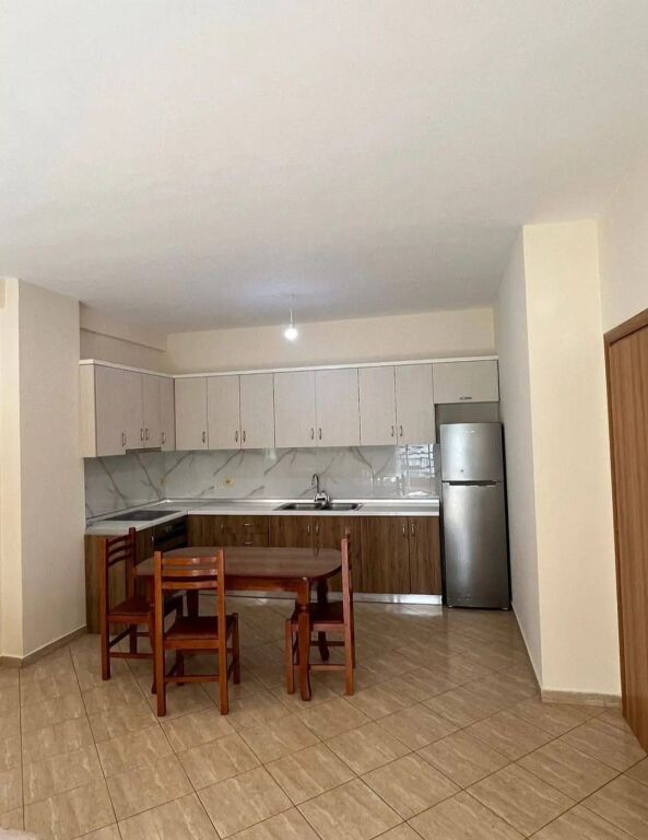 🏡 Apartament me qira 1+1 kodra e diellit
