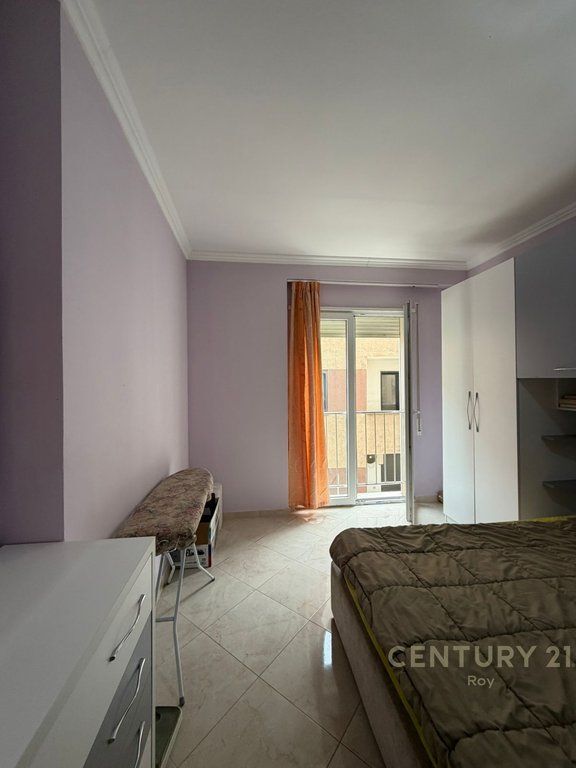 APARTAMENT 2+1+2 PER QERA NE QENDER TE DURRESIT!!!! - 500€ |