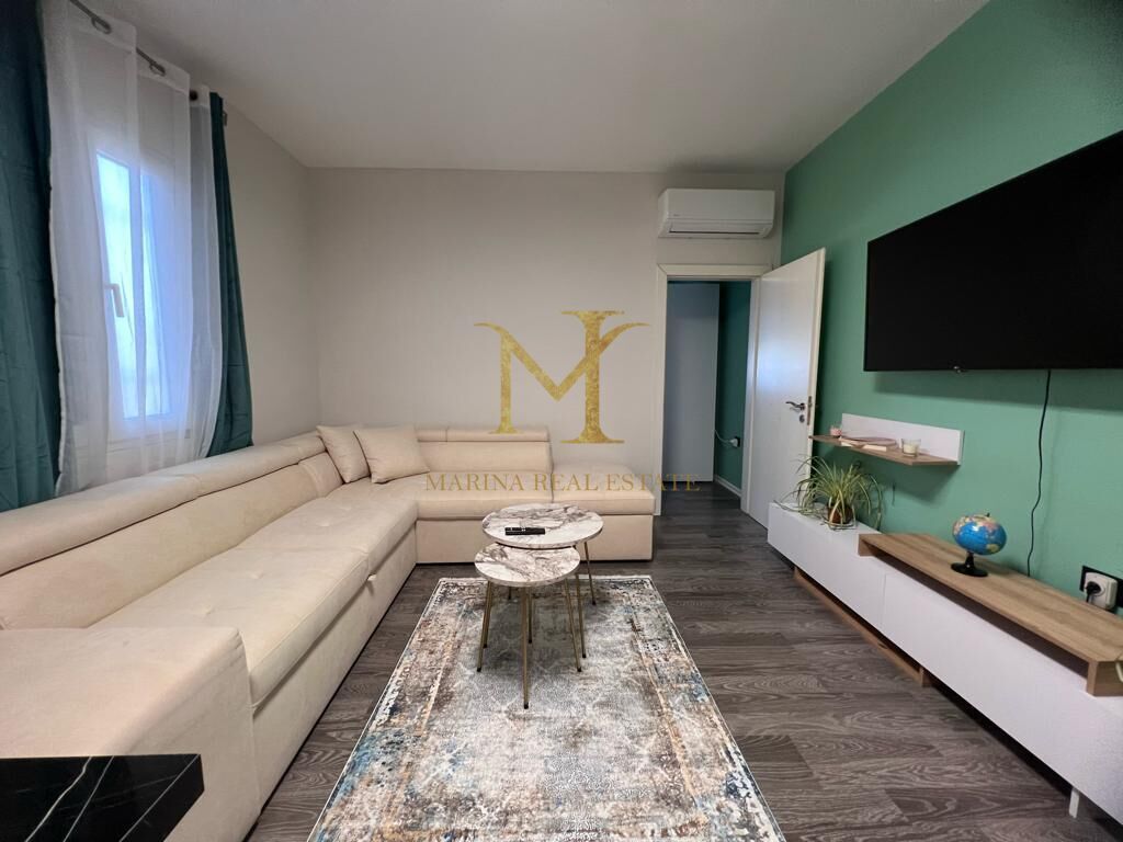 SHITET APARTAMENT 1+1 PLAZH HEKURUDHA