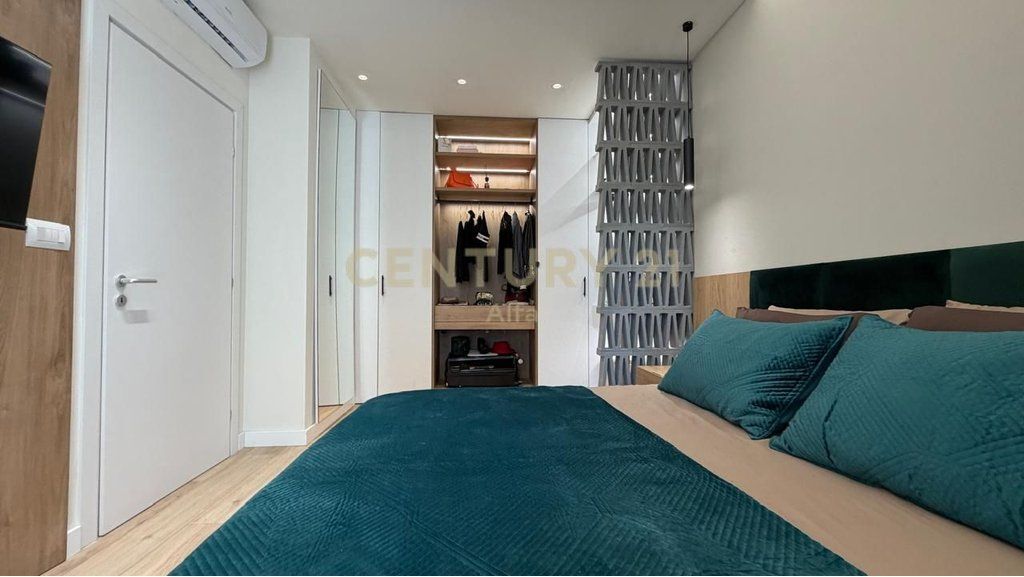 Shitet super apartament 1+1 tek Zogu i Zi!