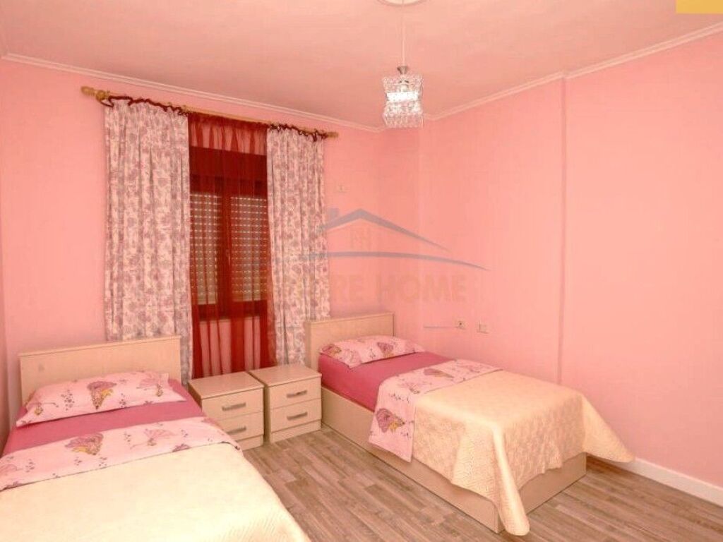 Qera, Apartament 3+1+2, mbrapa 9 Kateshet, Qender.
