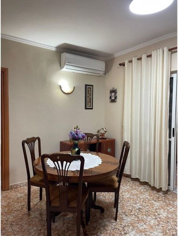 Apartament - Për Qira - Rruga Don Bosko