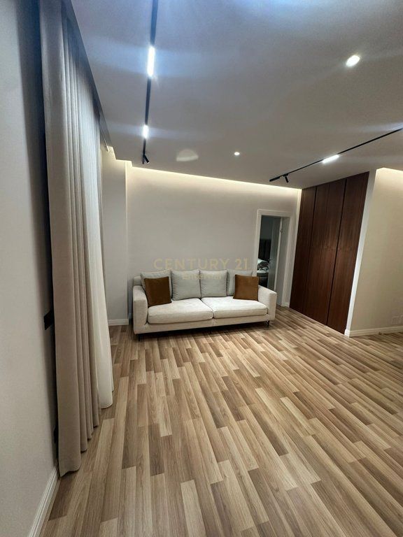 ATSH, Ministria e Jashtme - Jepet 1+1 Me Qera Mobilim Luxury + Parkim