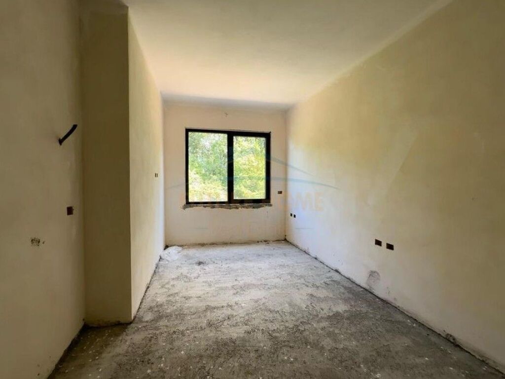 Shitet, Apartament 2+1+2, Xheluks Residence, Rruga e Elbasanit