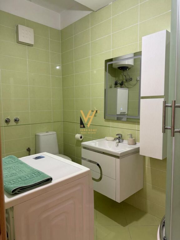 AFFITTASI APPARTAMENTO 1+1+BLK IN AFFITTO PRESSO IL COMUNE DI PARIGI 700 EURO