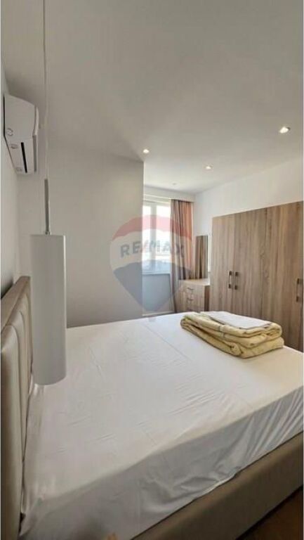 Apartament - Për Qira - Rruga Mine Peza, Tiranë