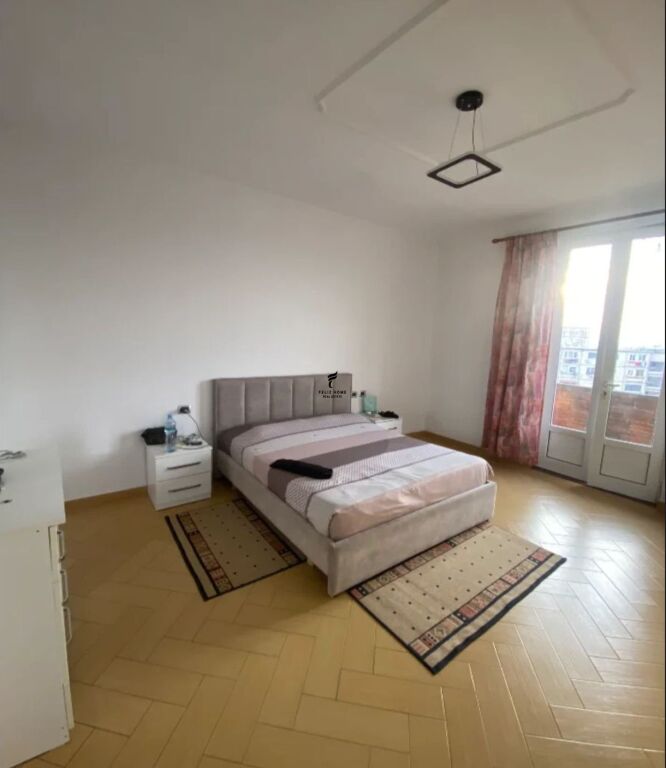 APARTAMENT ME QERA 2+1 KINOSTUDIO 50.000 LEKE FH-69387
