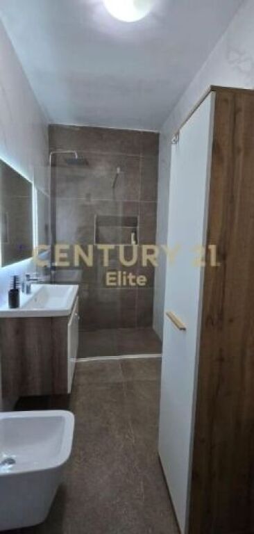 Jepet me qera apartament 1+1