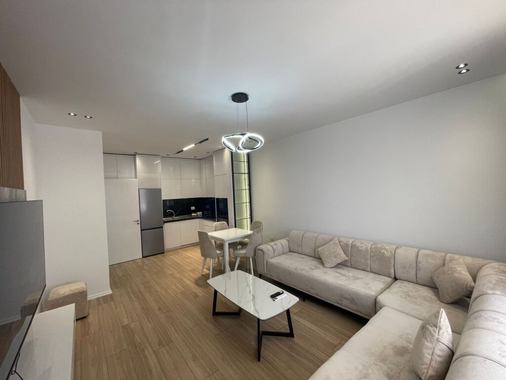 Appartamento 1+1 in affitto ad Astir