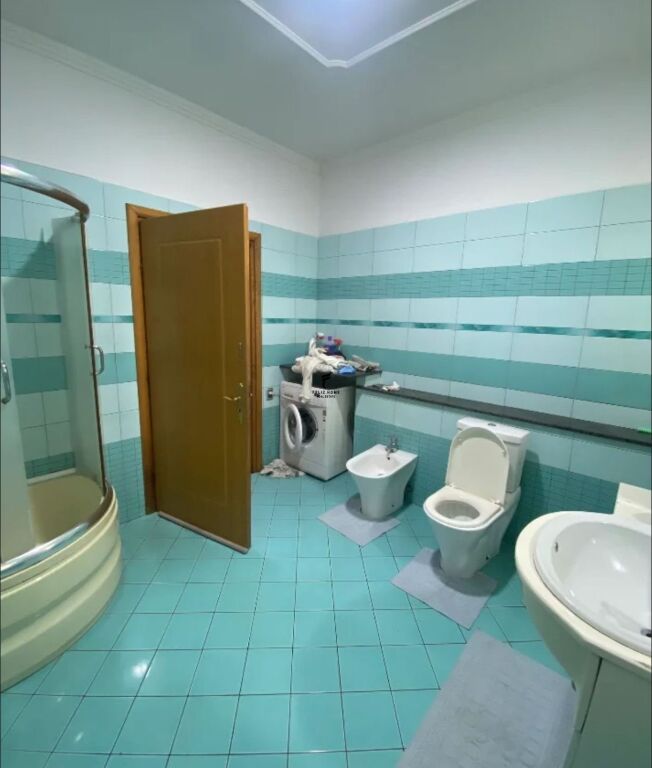 APARTAMENT ME QERA 2+1 KINOSTUDIO 50.000 LEKE FH-69387