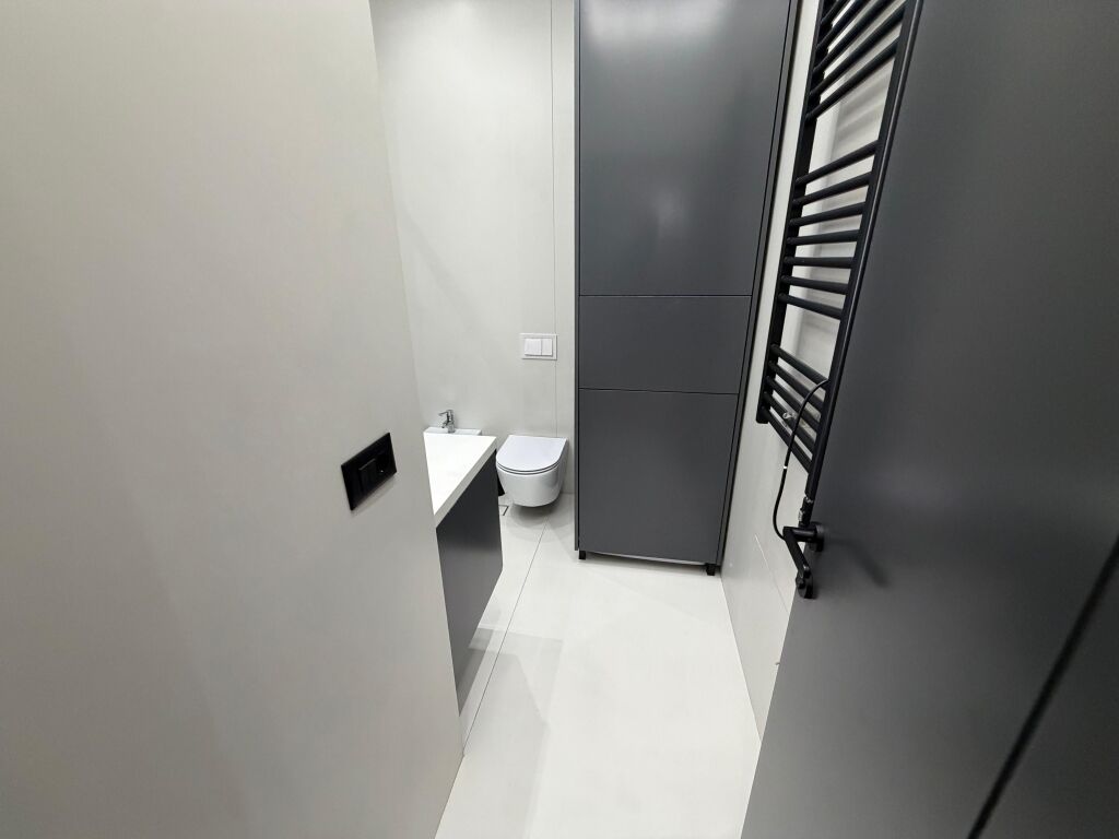 🏡 Luxurious apartment for rent 📍 Tirana Garden Building, 21 Dhjetori  🏢 12th floor (with 2 elevators) ✨ High standards and maximum comfort  💶 Price: 900€/month  