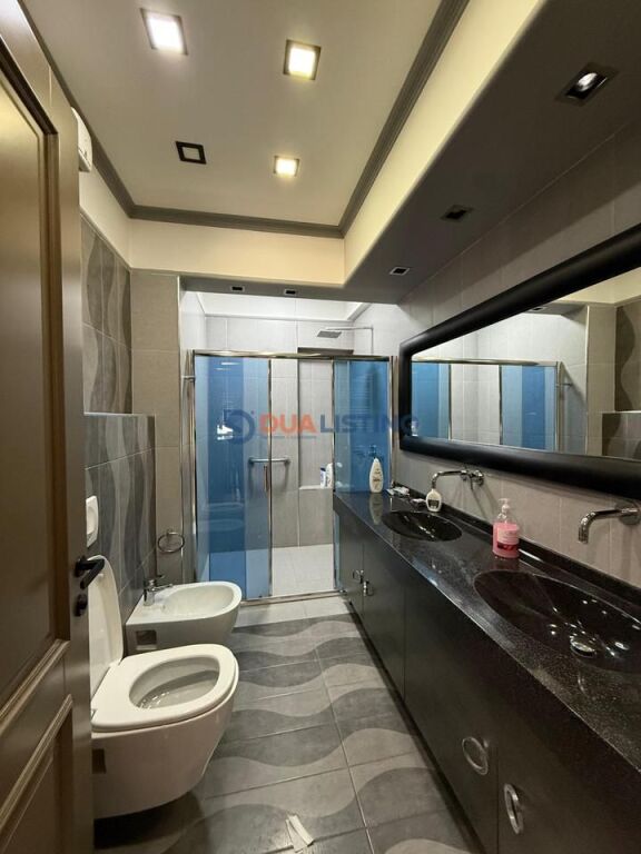 SHITET APARTAMENT PREMIUM 2+1+2 + 🅿️ | MYSLYM SHYRI 🏙️ Luks + Hapësirë