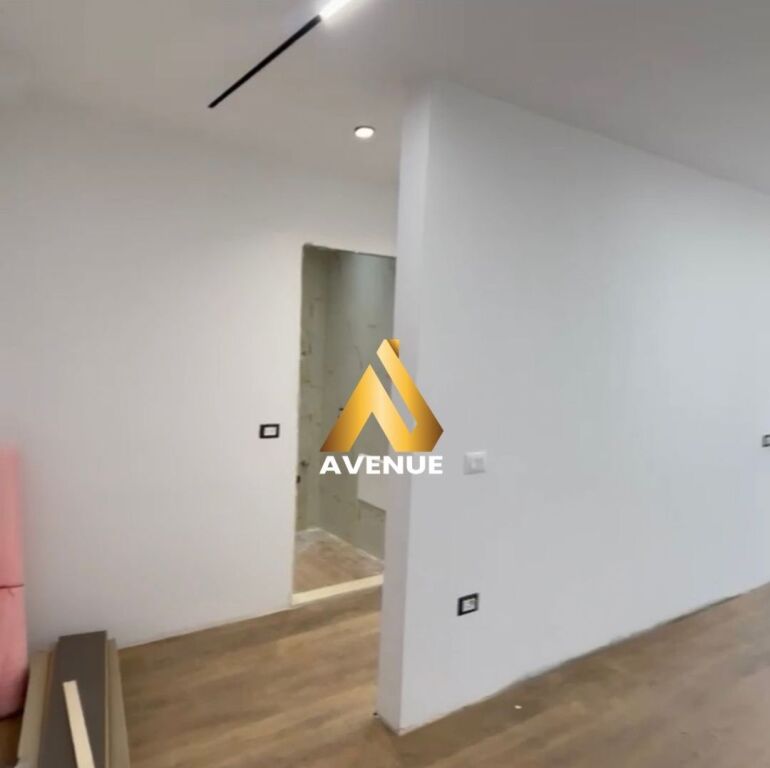 21 DHJETORI - SHITET APARTMENT 1+1