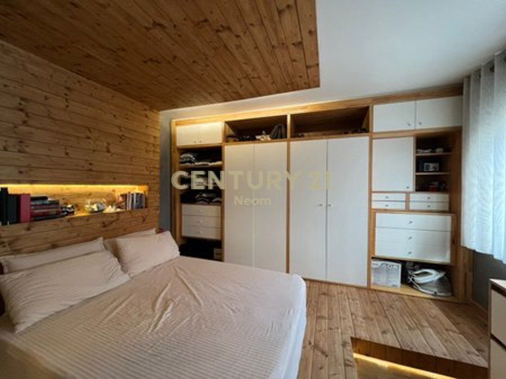 Shitet Apartament 1+1 në zemër të Myslym Shyri