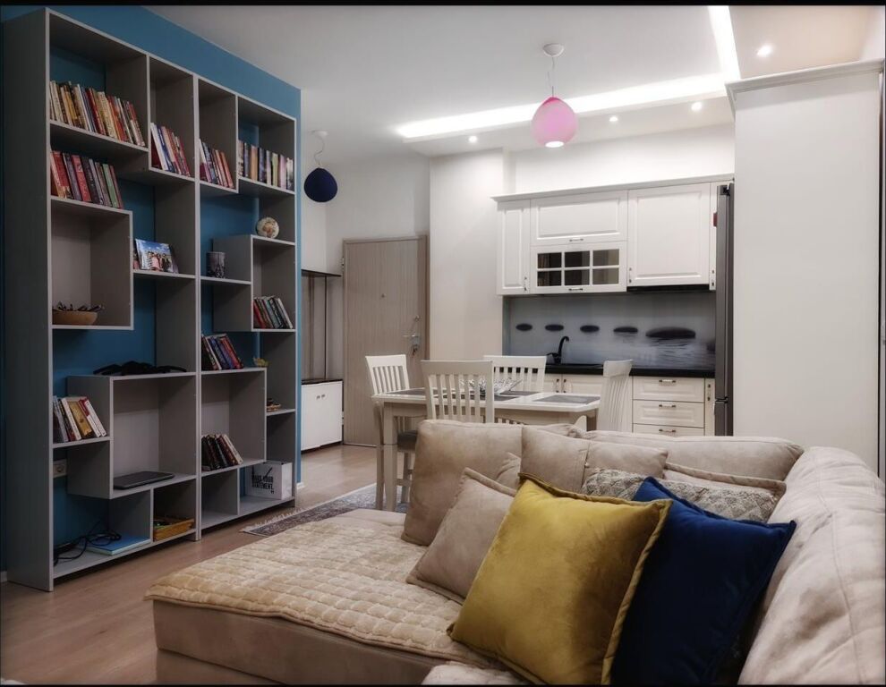 Jepet me qira 1+1 KOMPLEKSI KIKA2 Komuna e Parisit 700€