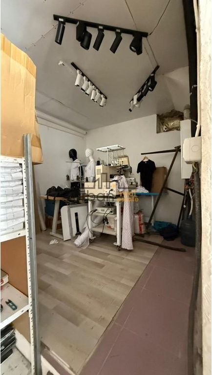 Ekskluzive/Shitet, Kapanon, Sharrë, Tiranë - 320,000€ | 1626 m²