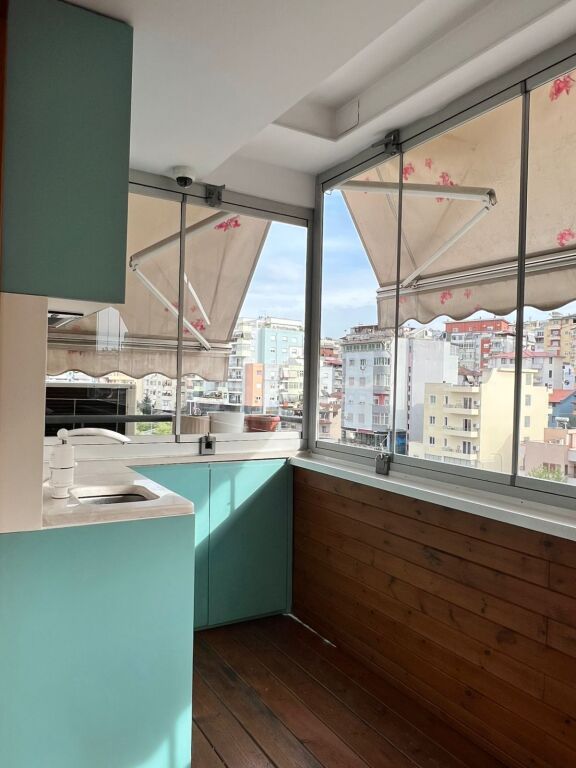 Jepet me qera 3+1+2 tek Komuna e Parisit