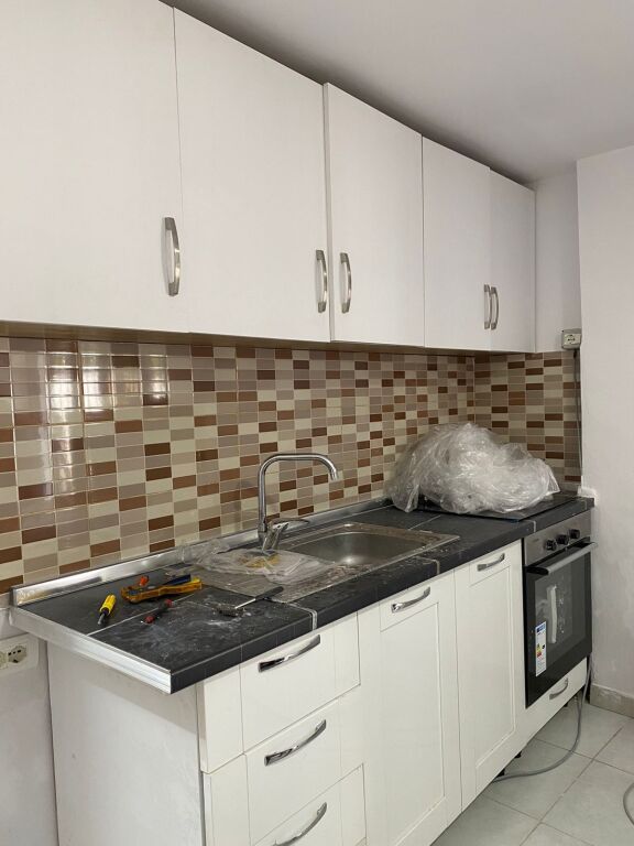 Qera | Shtëpi private 1 + 1 | Medreseja | 300 €/muaj