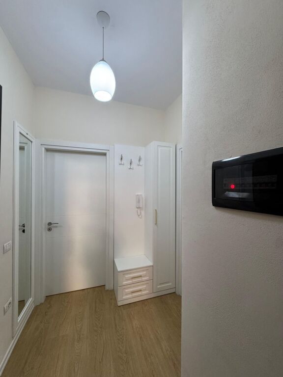 2+1 LUKSOZ PER QERA ASTIR