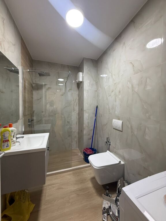 Apartament 1+1 me qera tek Kontakti tek Ish Parku