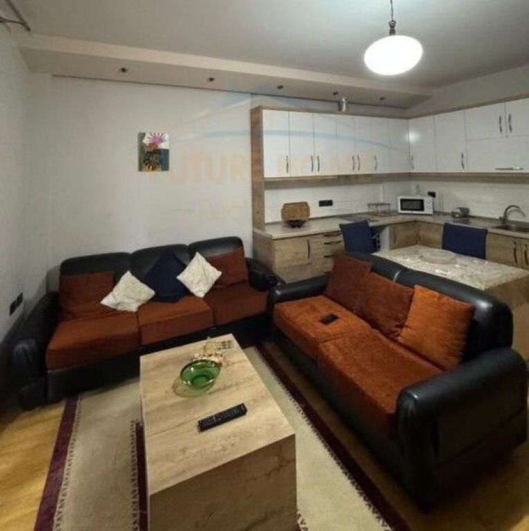 Qera,Apartament 2+1+2, Fresk, Tirane