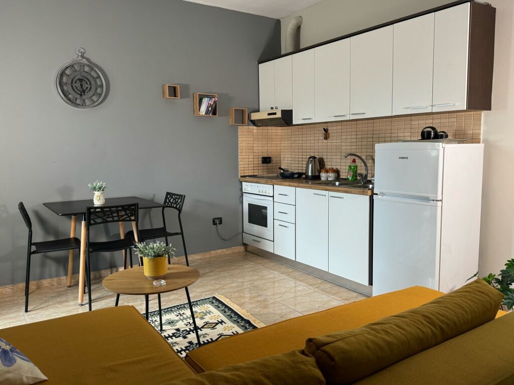 APARTMENT 2+1 FOR AIRBNB OR RESIDENCE