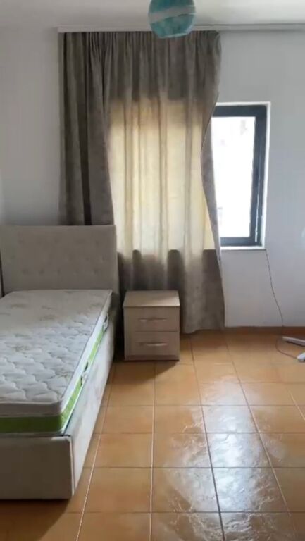 AFFITTASI APPARTAMENTO 2+1 – PRESSO 21 DHJETORI (VIA SHEFQET MUSARAJ)