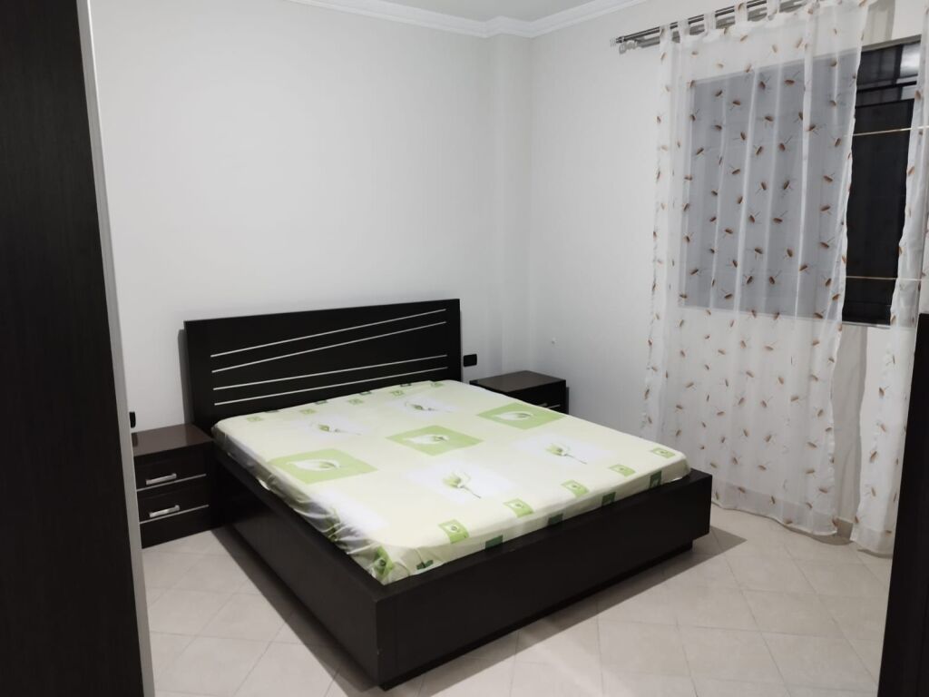 Qera | Apartament 1 + 1 | Spitali Amerikan 2 | 400 €/muaj