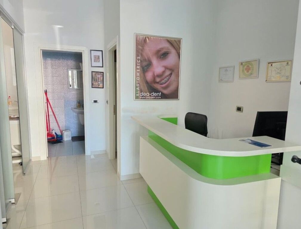 Jepet me Qira Klinik Dentare