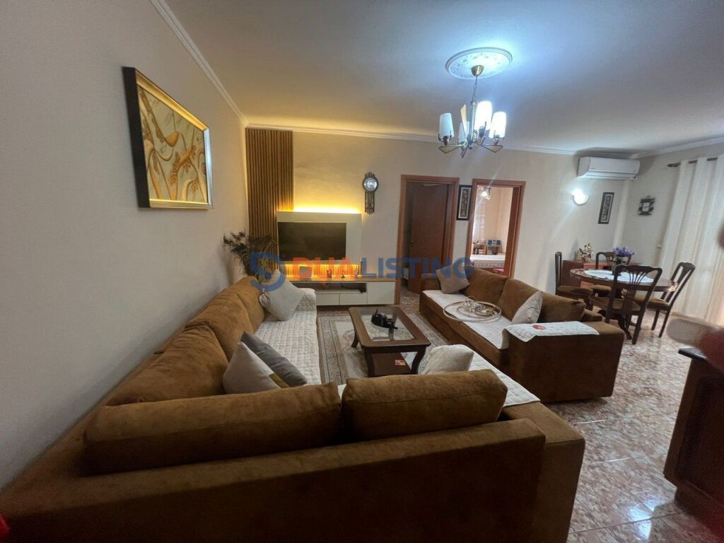 🏡 Appartamento 2+1+2 balconi in affitto a Don Bosko