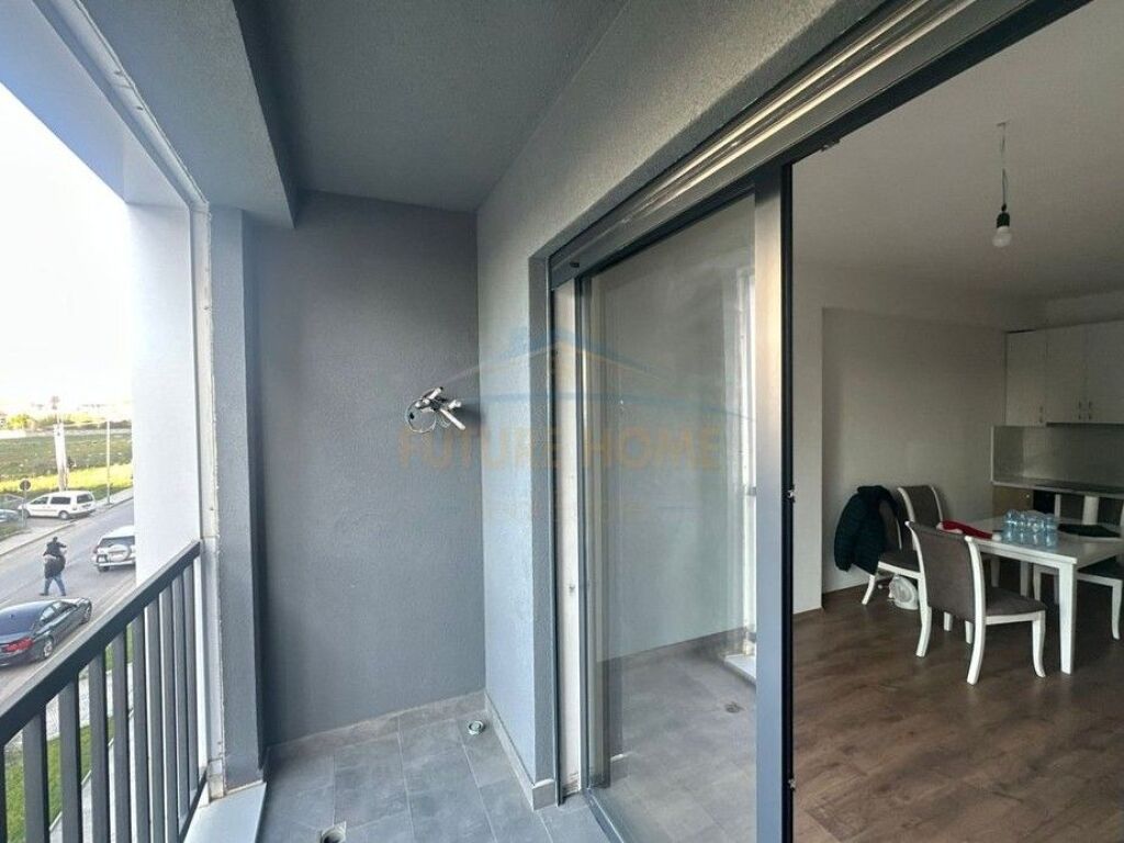 Shitet, Apartament 2+1+2+Post Parkimi, Bulevardi Ri, Tirane