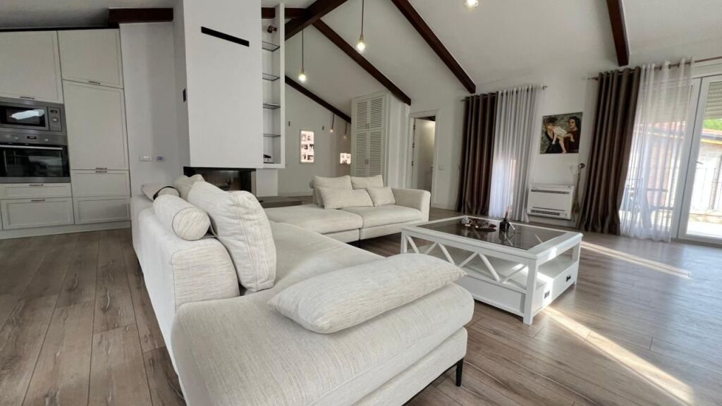 Appartamento 3+1 in affitto a Teg!