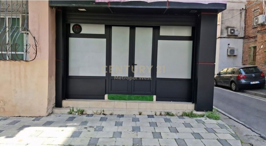 🏢 Commercial Space for Sale near “Asim Vokshi” Street, opposite Harry Fultz!