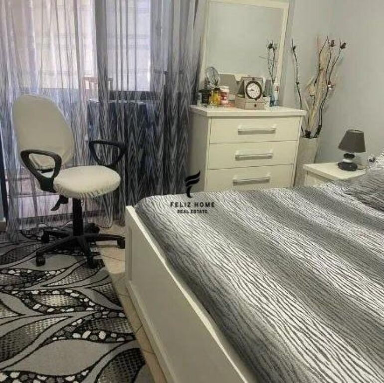 APARTAMENT ME QERA 2+1 21 DHJETORI 50.000 LEKE FH-69585