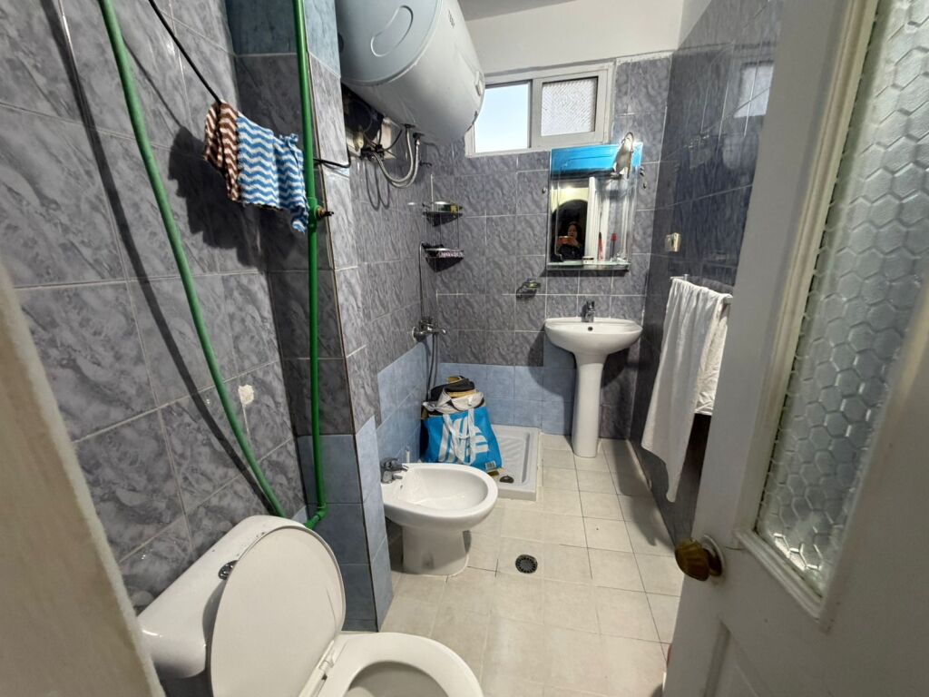 Jepet Me Qera Apartament 1+1+1 Ballkon
