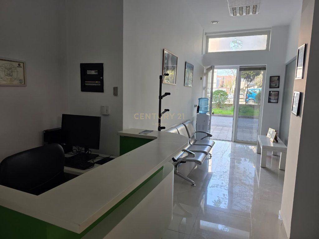 Dental Clinic for rent, Jordan Misja St.!!