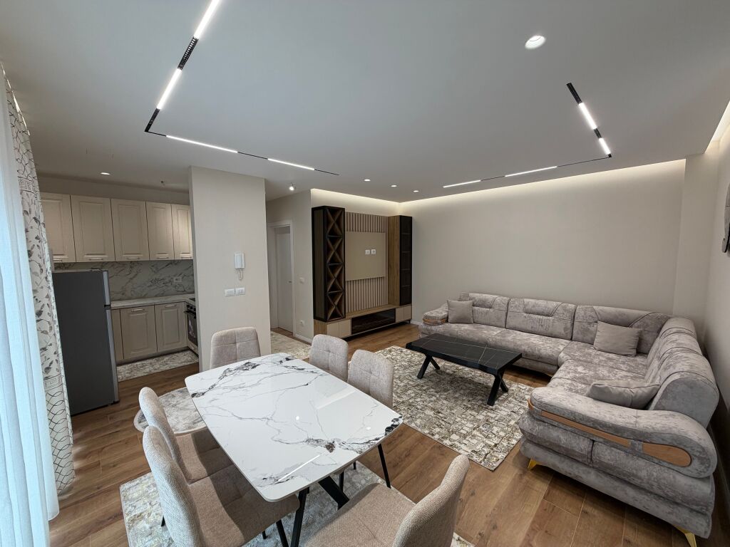 📣 SUPER RENT Apartment 2+1 With 2 Bathrooms And Storage 📍 Near Casa Italia ✨   🏢 New Building  🪜 4th Floor (With Elevator)  🛋️ Furnished With Modern Conditions  ✅ Never Lived In Before   💶 Price 750 Euro