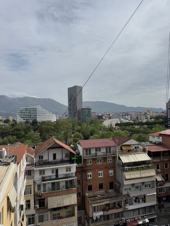 A Shallvaret, Appartamento 2+1+2 Arredato In Affitto!