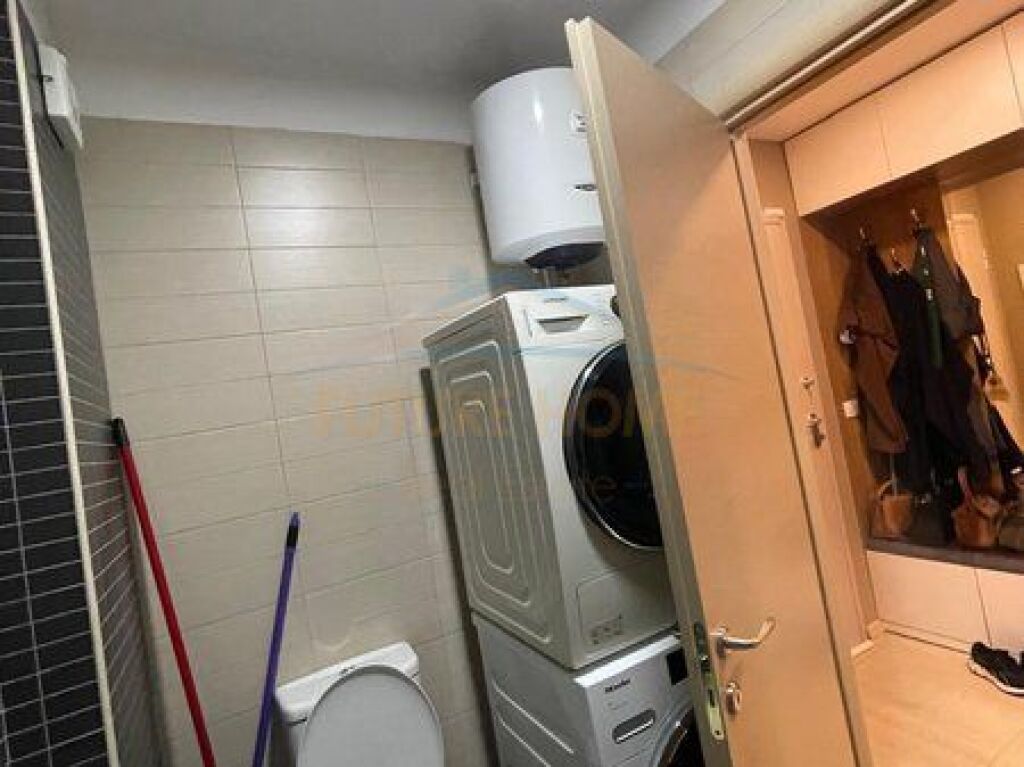 Shitet, Apartament 2+1+2, Qytet Studenti, Tiranë