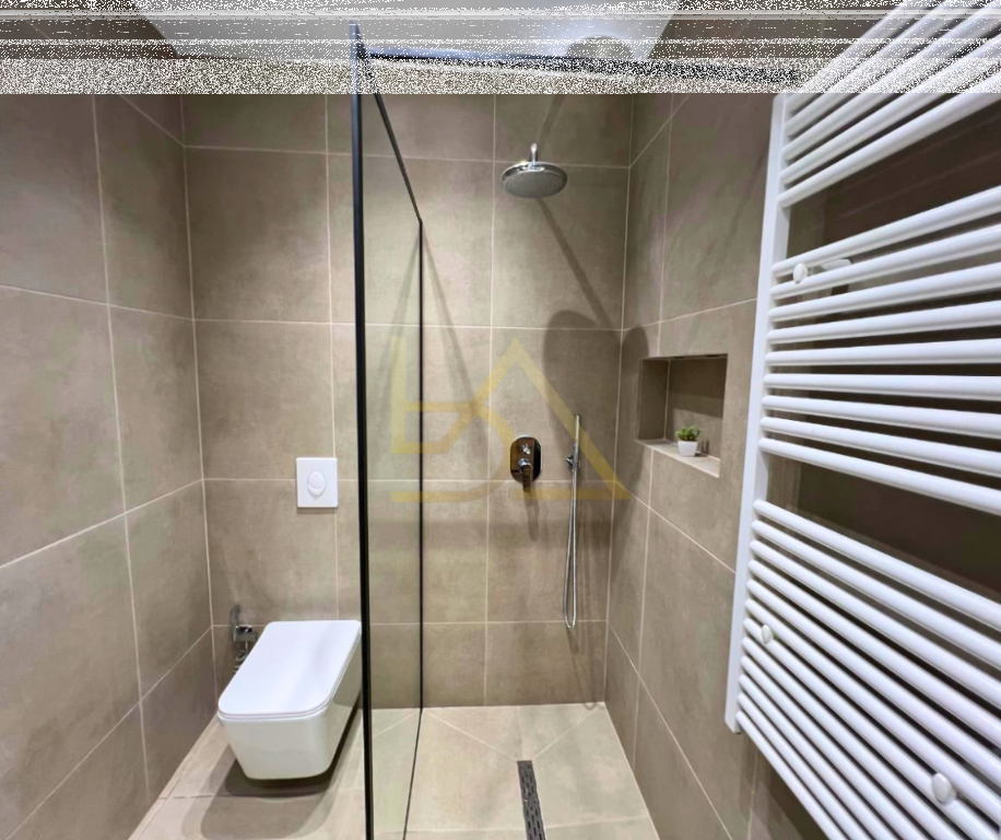 Shitet Apartament – Iliria Plazh, Durrës