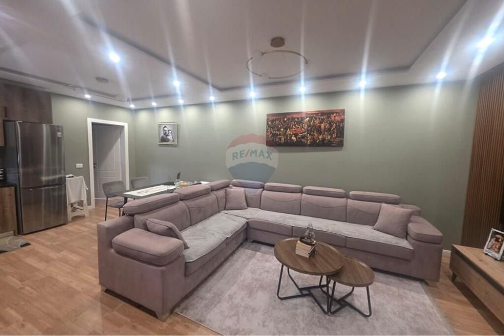 Apartment - For Rent - Mihal Grameno Street, Tirana