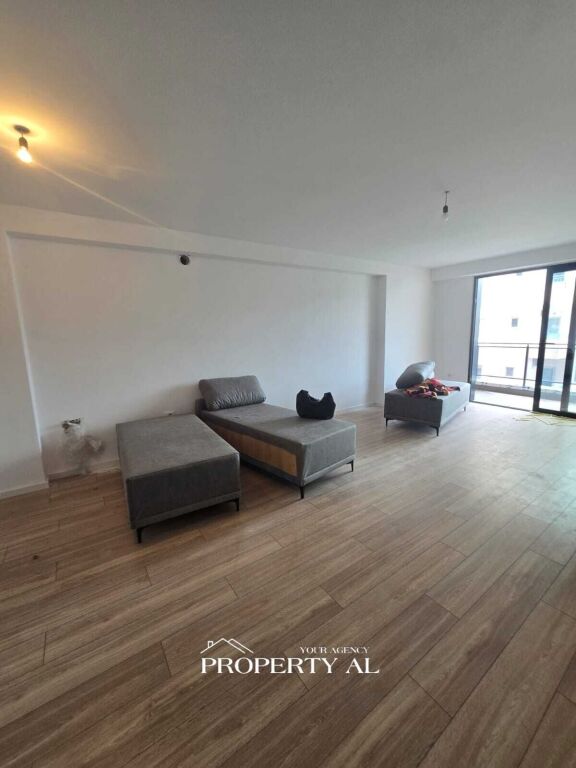 Apartament ne shitje Sarande