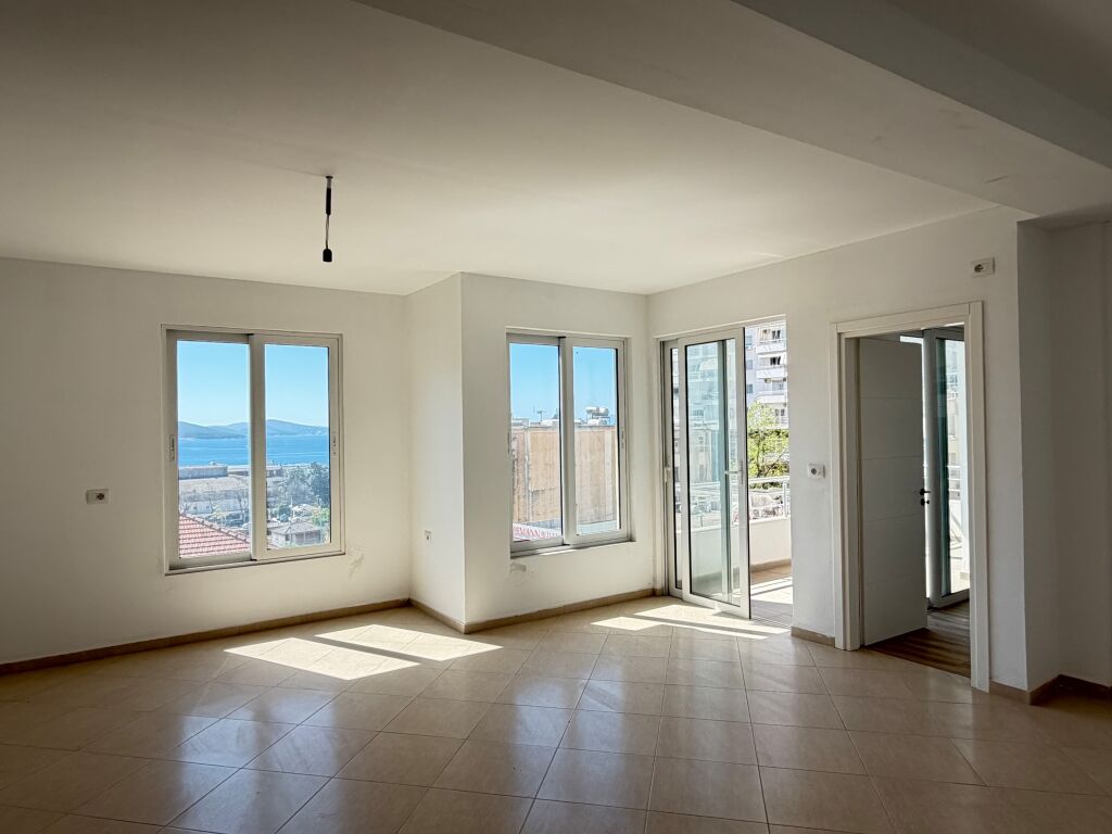 Apartament në qendër të Sarandës