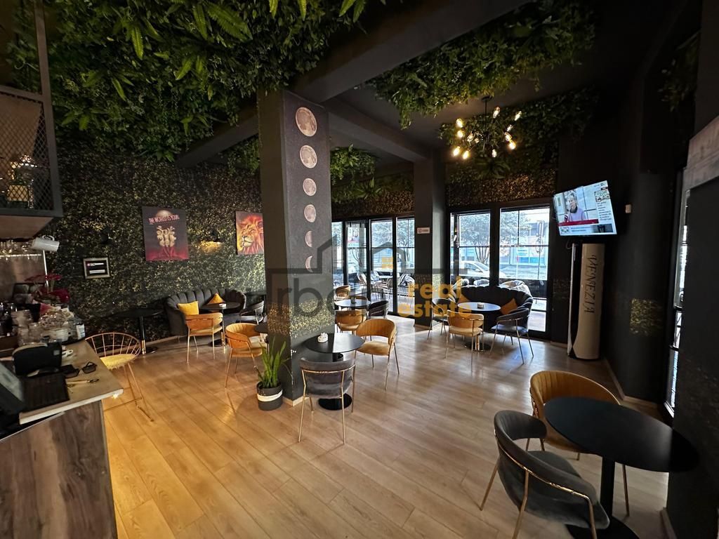 Shitet, Super Lokal, Yzberisht, Tiranë - 268,000€ | 112 m²