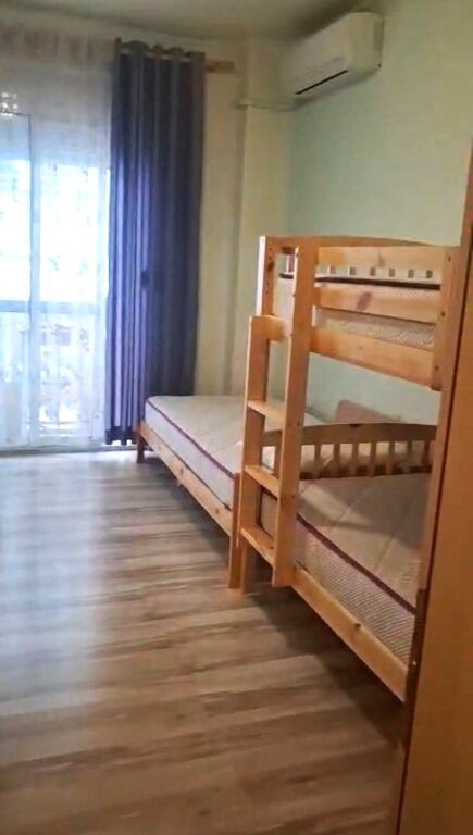 🏢Lago Secco, vicino a Queen’s Coffee, si affitta appartamento 2+1 arredato. 60.000 Leke    