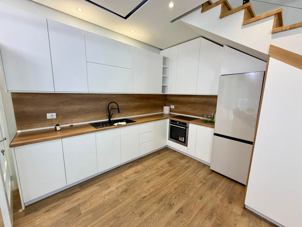 📣 SUPER VILE PER QERA 📍 Kodra e Priftit 🛣️ Rruga "Dalip Topi" ✨